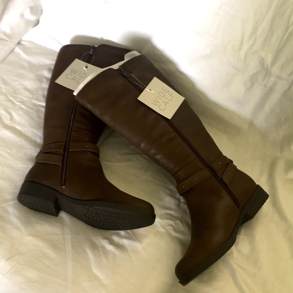Women’s Vicky boots size 8 medium with wide calf - Picture 1 of 13